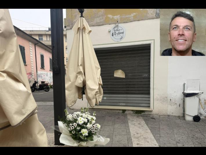 Ucciso davanti al figlio, pm 'autopsia spieghi causa della morte'