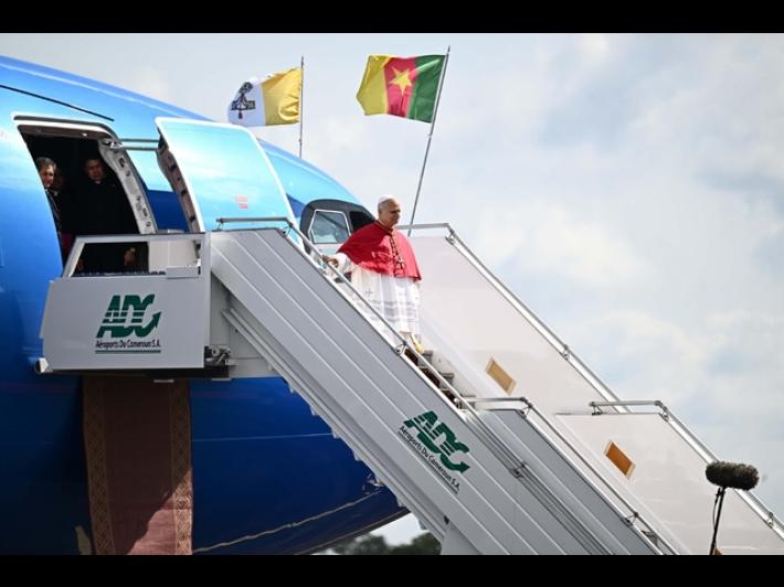 Il Papa, 'la pace non &egrave; uno slogan, non sia fondata su minacce e armi'