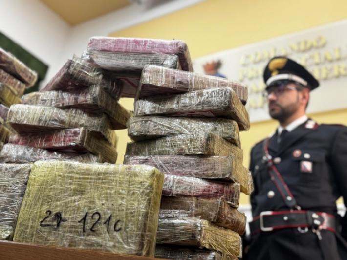 Tir di droga dalla Spagna, 13 arresti in Lombardia e Piemonte