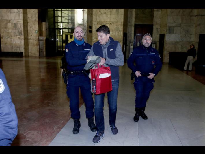 Caso Uss, torna libero e pu&ograve; rientrare in Russia 'coordinatore' della fuga