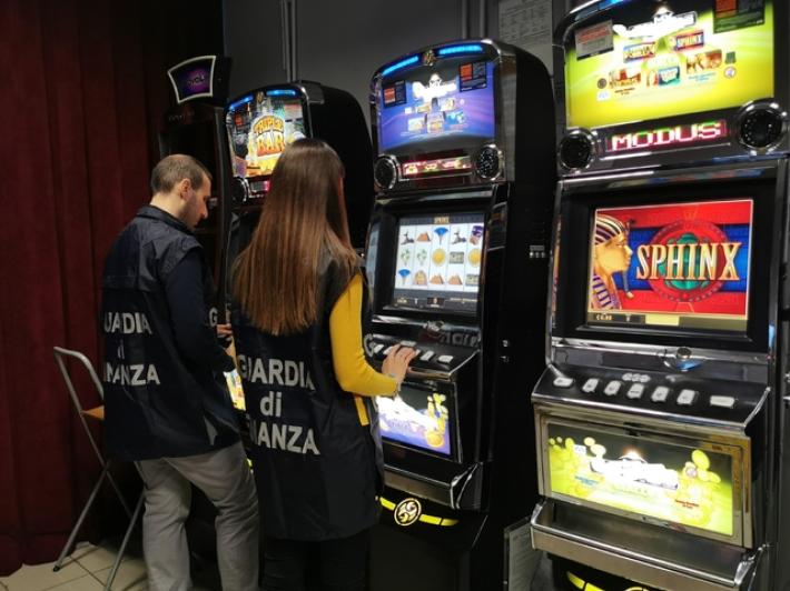 Libera, 'nel 2025 aumenta gioco d'azzardo, oltre 165 miliardi di euro +5%'
