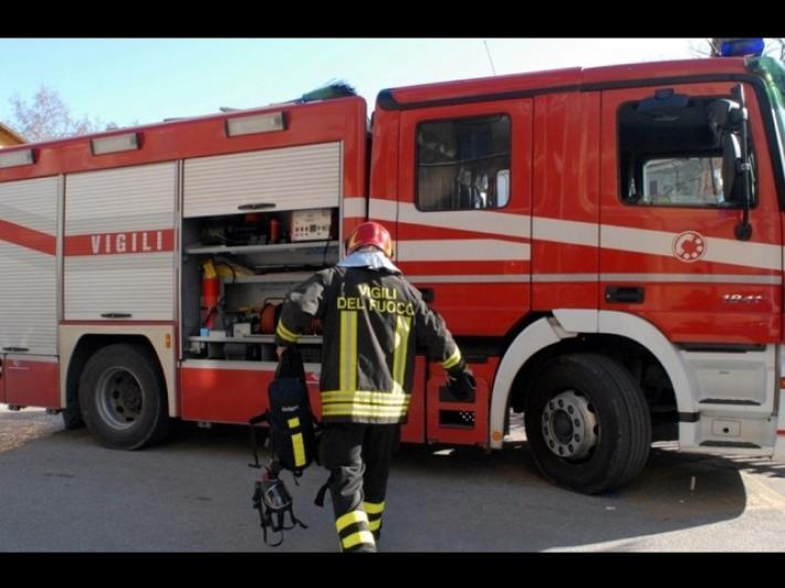 Caserma vigili del fuoco all'Aquila, aggiudicati i lavori dopo 17 anni