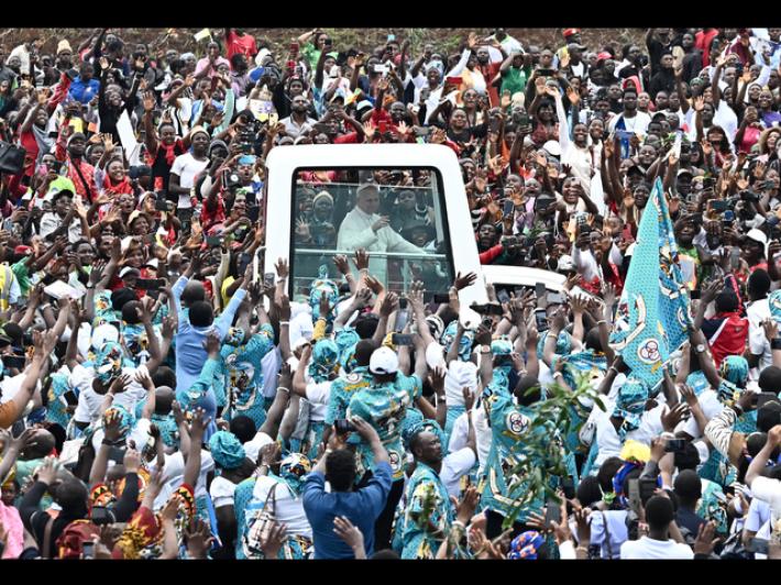 Il Papa ai giovani del Camerun, rifiutate soprusi e violenze