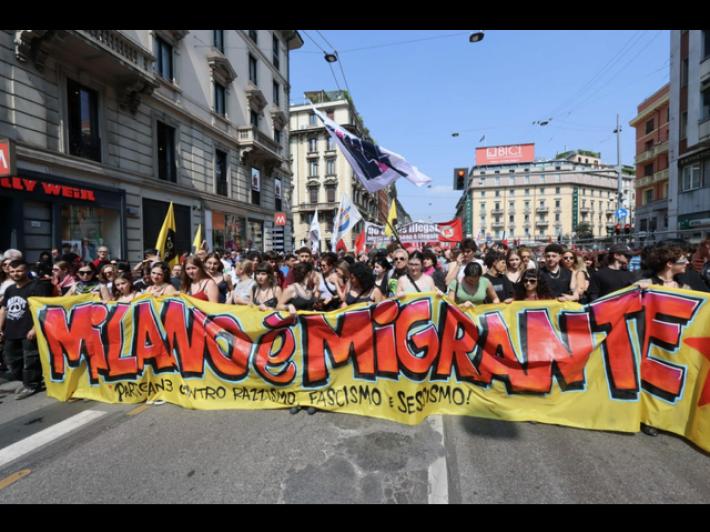 'Milano &egrave; migrante', al via i cortei contro i Patrioti europei