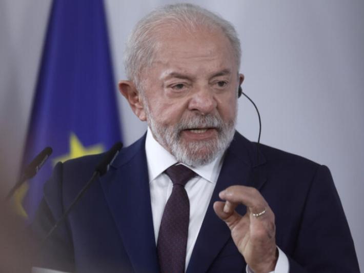 Lula a Barcellona, 'preoccupato per la situazione a Cuba'