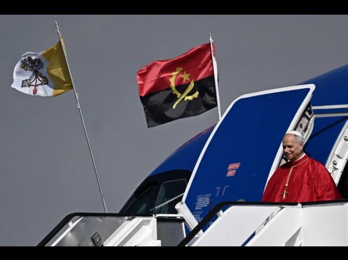 Il Papa ad autorit&agrave; dell'Angola, non abbiate paura del dissenso'