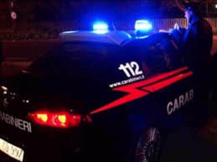Investe un ragazzino in centro e fugge, arrestato ventenne all'Aquila