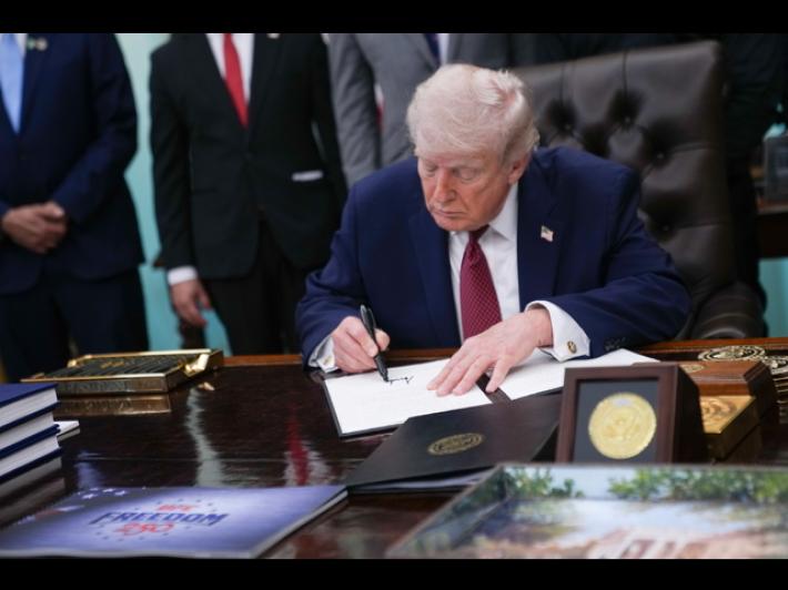 Trump estende la tregua fino alla presentazione della proposta dell'Iran