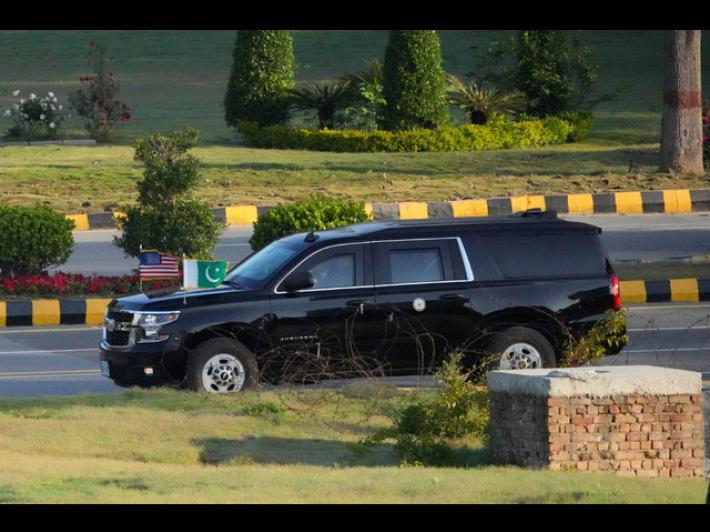 Axios, 'il viaggio di Vance rinviato a tempo indeterminato'