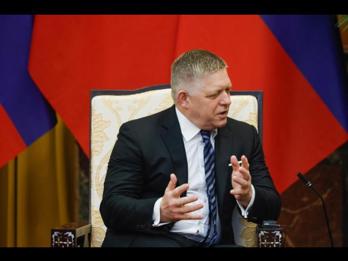 Media, Varsavia vieter&agrave; a Fico il sorvolo per andare a Mosca