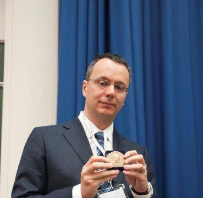 Tecnologie quantistiche, 9 mln Ue a ricercatori Firenze-Parma