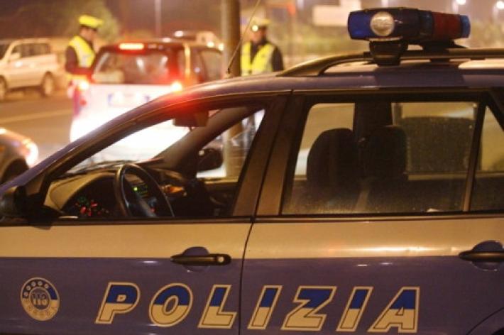 Ubriaco, chiede l'elemosina davanti al Lidl, molestando i passanti : denunciato 43enne