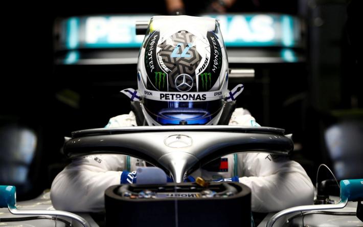 Spagna: pole a Bottas su Hamilton, terzo Vettel