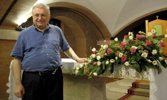 Monsignor Azzolini, una vita per il bene della Chiesa