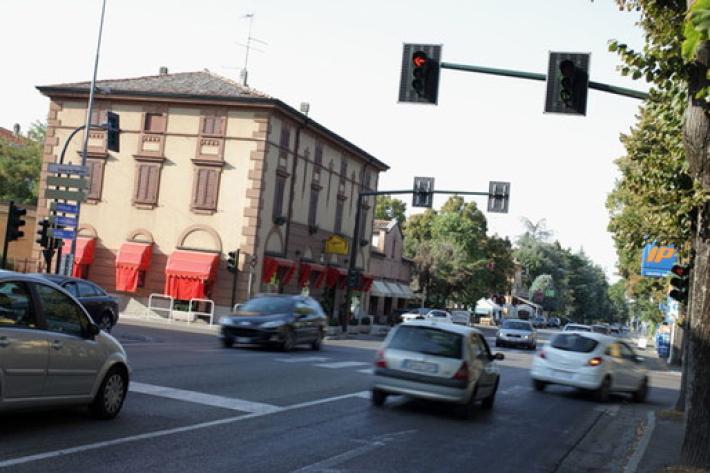 Incrocio di Corcagnano: una nuova telecamera per immortalare i "furbetti" del semaforo