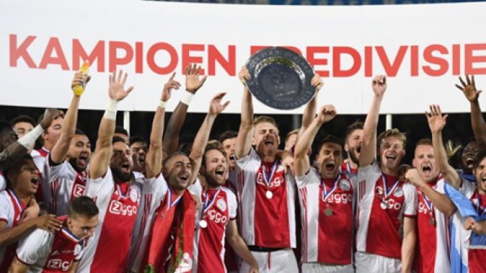 Ajax campione, De Ligt promette novit&agrave;