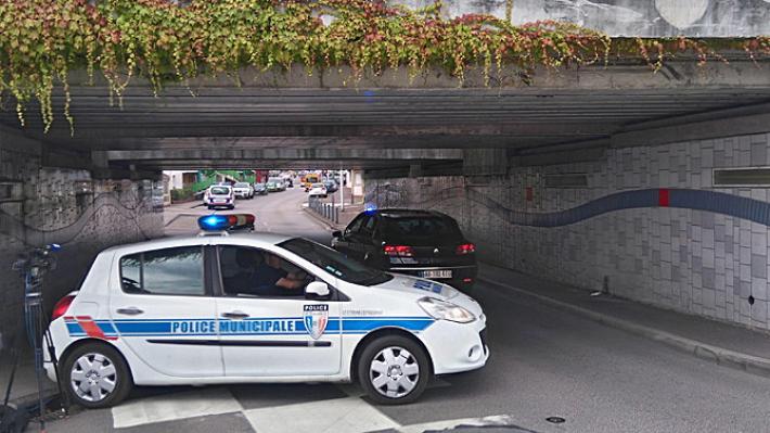 Poliziotto in carcere per abusi sessuali su minorenni