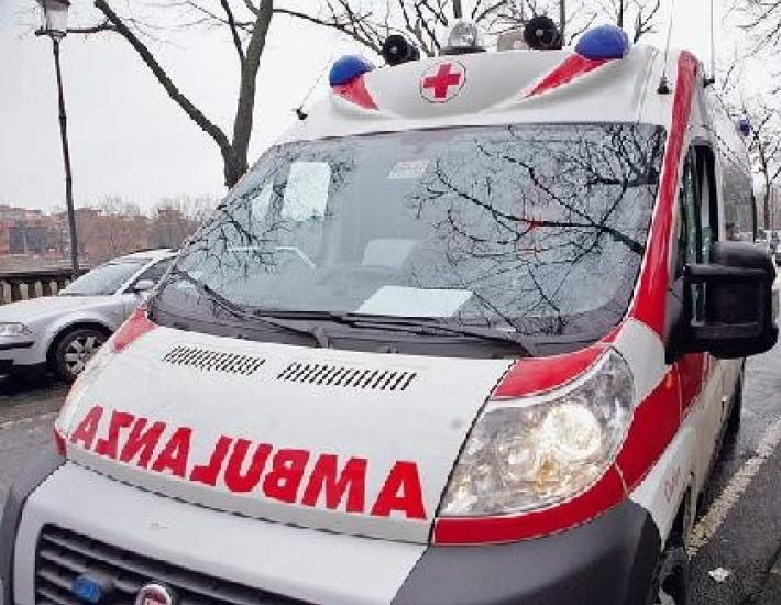 Parma, ciclista investito da un Suv in via Emilia est, vicino all'incrocio con via Mantova