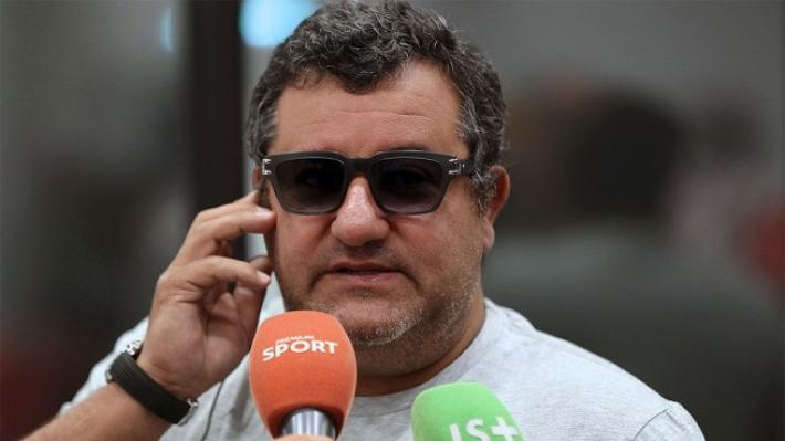 Il san Raffaele smentisce la morte di Raiola. Lui sui social: "Stato di salute? Incazzato"