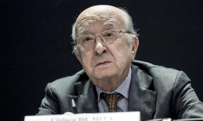 Ciriaco De Mita rieletto sindaco di Nusco a 91 anni 