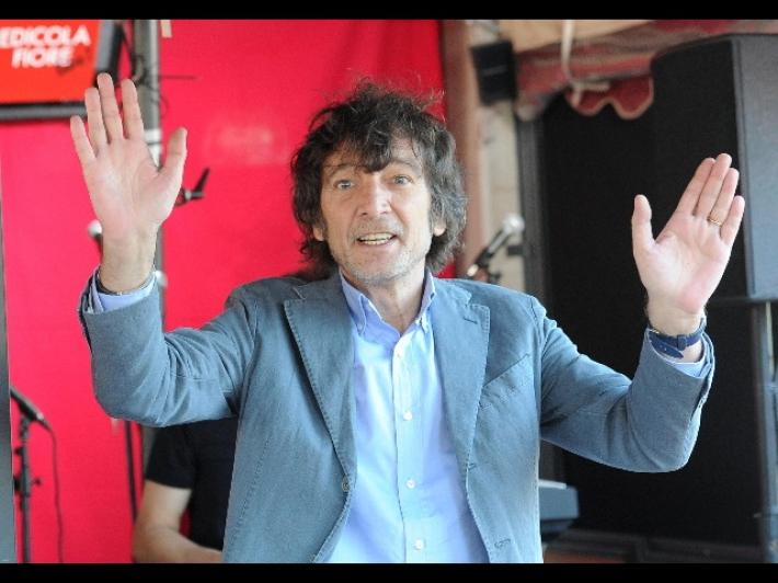 Claudio Cecchetto compie 70 anni e si candida sindaco a Riccione