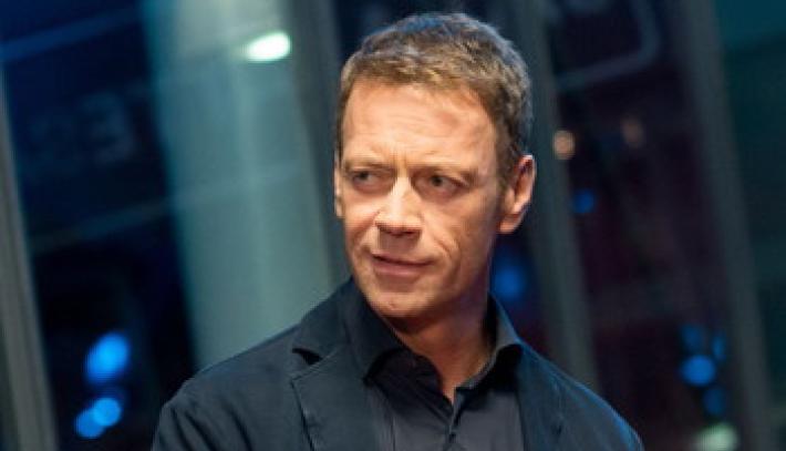 La giornalista che ha denunciato Rocco Siffredi: "Sa di aver sbagliato e attacca me" 