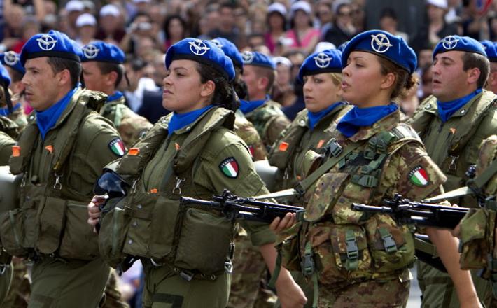 Molestie su soldatesse, indagato un maresciallo