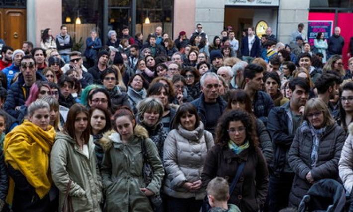 Caso Laminam, genitori sotto il municipio