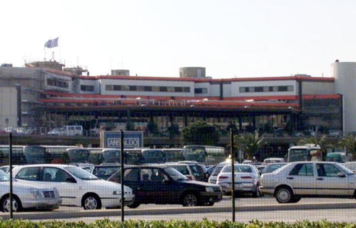 Gabbiano risucchiato nel motore, paura sul volo Genova-Roma