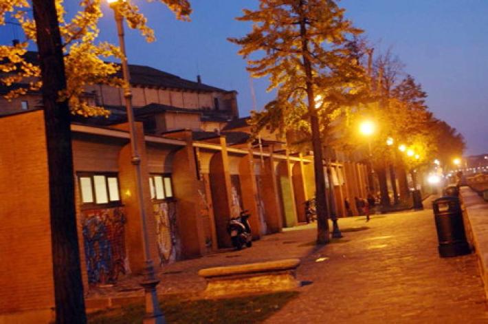 Spaccio davanti al Toschi: dodici indagati