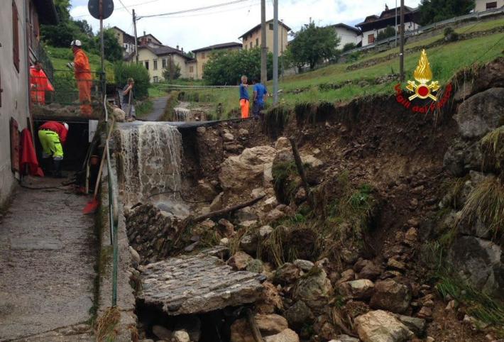 Maltempo: tromba d'aria nello Spezzino, tetti scoperchiati 