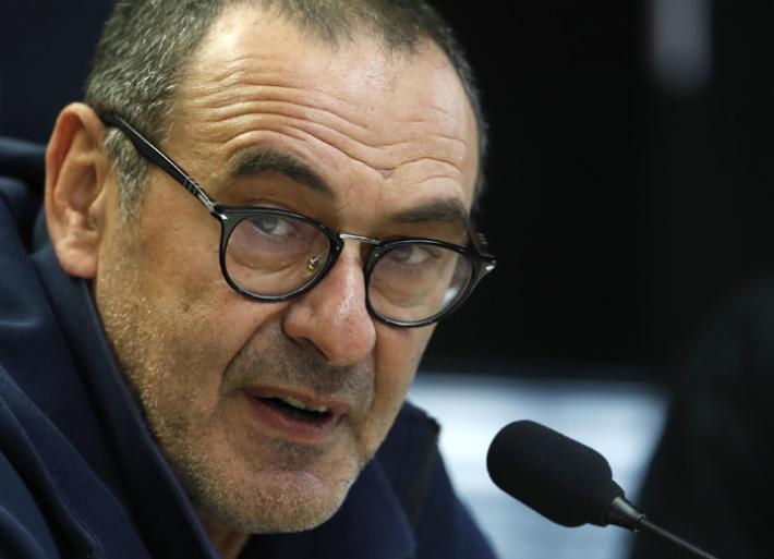 Juve, Sarri in giacca e cravatta: contento esser qui 