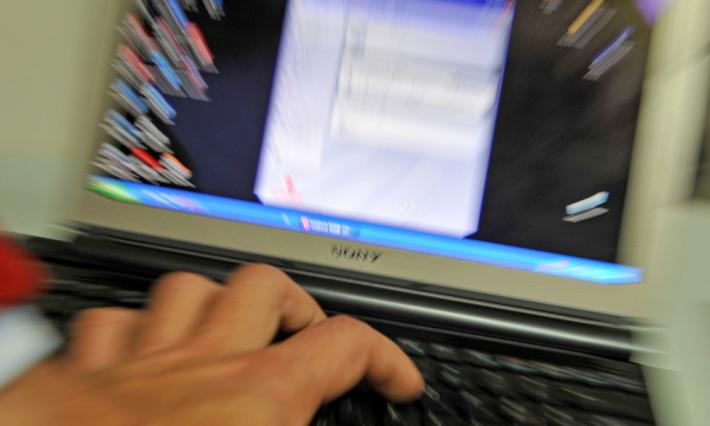 71 volte truffa (online): condannato 44enne parmigiano