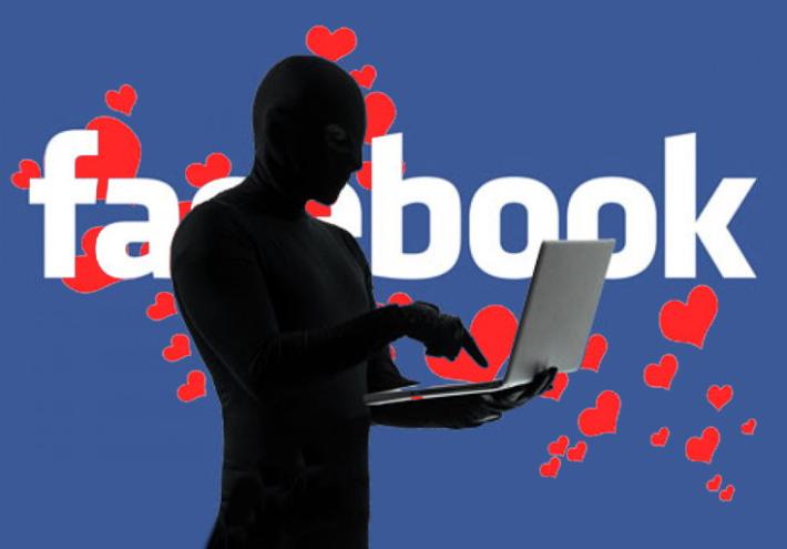 Falsa donna innamorata su Facebook, tre arresti