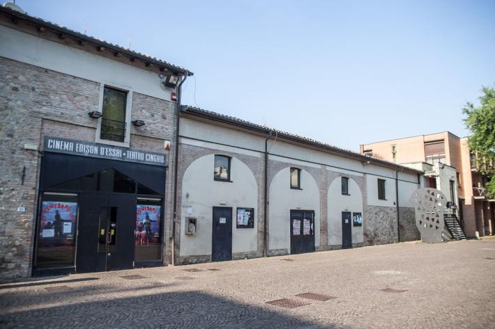 Solares, dopo le Briciole si apre il fronte Cinema Edison: la lettera di 100 spettatori