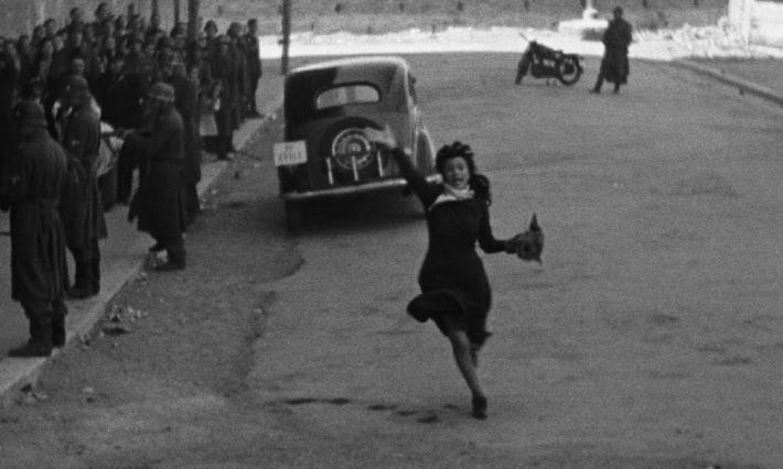 Le magiche recensioni di Attilio Bertolucci