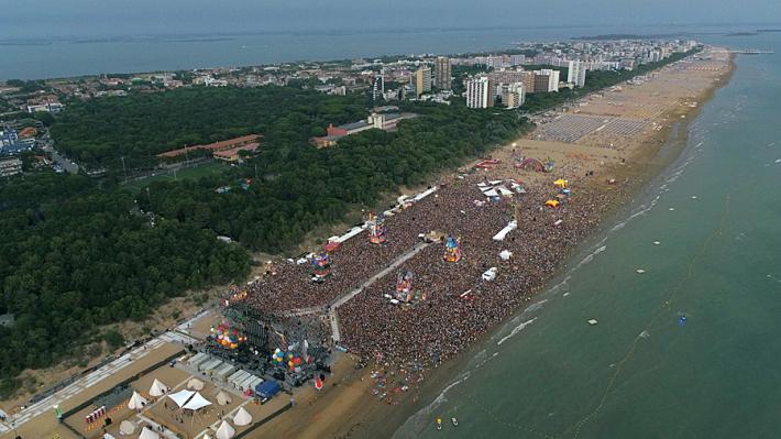 L'organizzatore del Jova Beach Party: "Le fake news l'ostacolo maggiore"