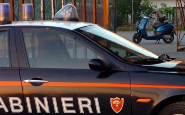 Boretto, aggredirono sei giovani fuori da un bar, sei daspo 