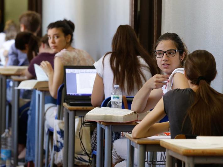 Il professore: &laquo;Noi tifiamo per voi&raquo;