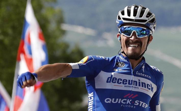 Alaphilippe vince a Epernay e indossa la maglia gialla