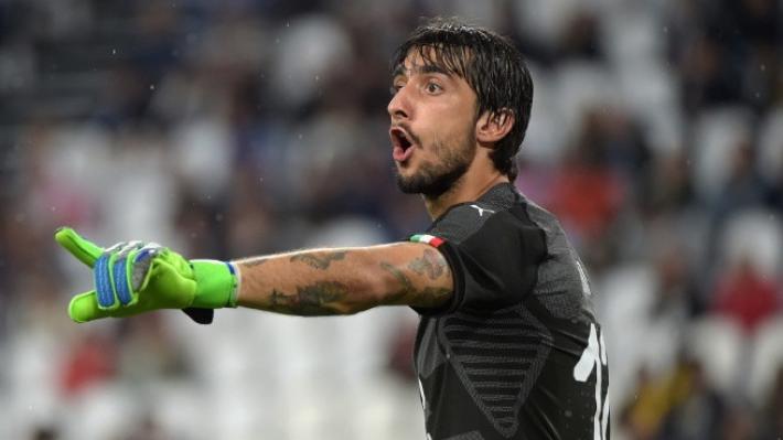 Perin, noie alla spalla: approdo al Benfica rinviato