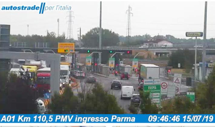 Traffico intenso: code in A1 in uscita a Parma e tra Piacenza e Fidenza