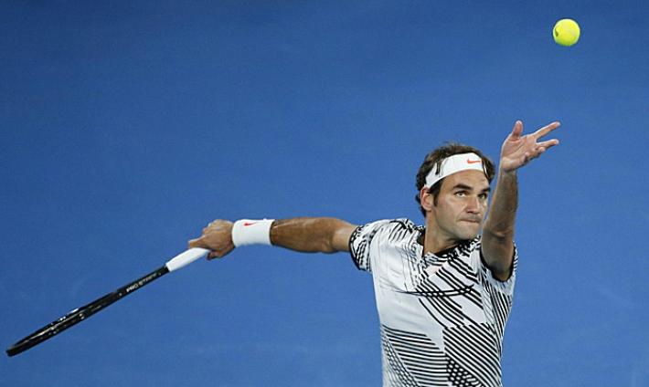 Australian Open: Federer batte Wawrinka e vola in finale