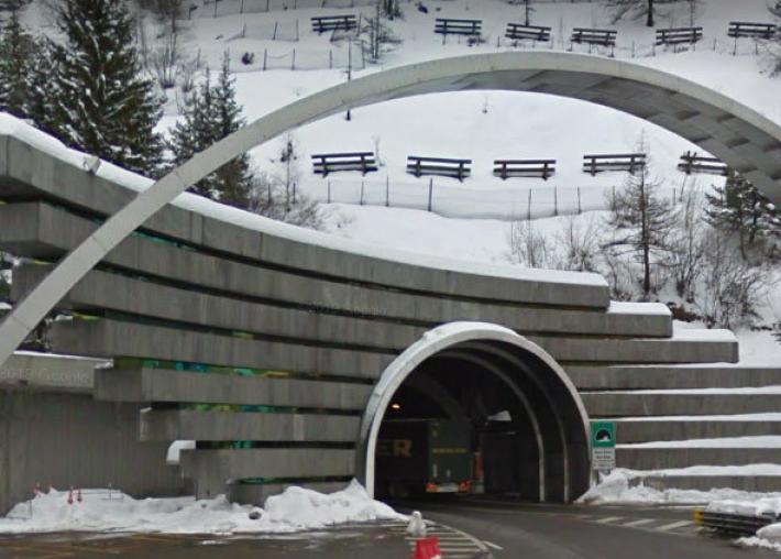 Traforo Monte Bianco, slittano di un anno i lavori