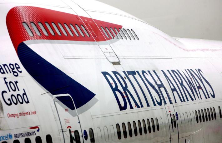 Allarme terrorismo: dopo British, anche Lufthansa sospende i voli per il Cairo