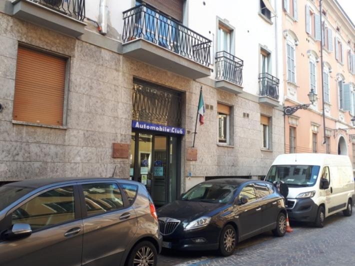 Computer in tilt (per un'ora) agli sportelli del Pra