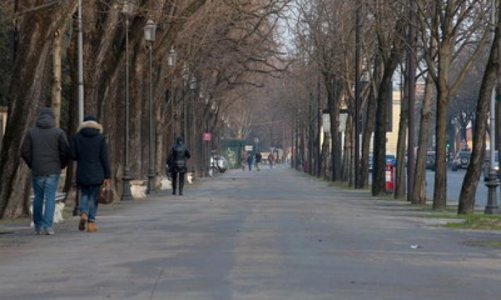 I residenti: &laquo;Parcheggio sullo Stradone&raquo;