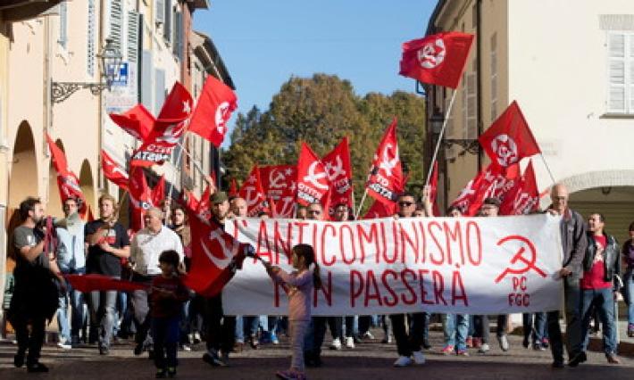 Profondo rosso:  in piazza a Soragna per difendere Peppone...
