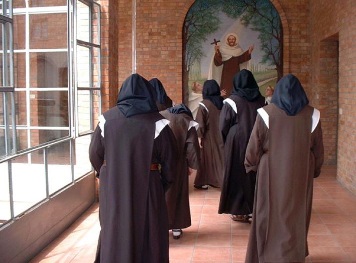 Le Carmelitane Scalze di via Montebello.   Anche la preghiera viaggia online