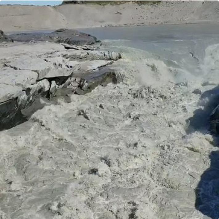 Groenlandia al caldo: 12 miliardi di tonnellate d'acqua in mare in un giorno - Video